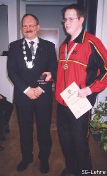 2004 rathausempfang europameister 019.jpg